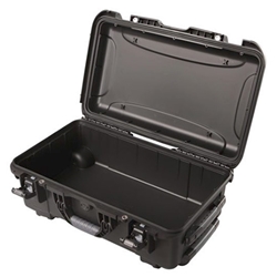 Gator Cases GU-2011-07-WPNF, Black waterproof injection molded case, 20.5" x 11.3" x 7.5". NO FOAM